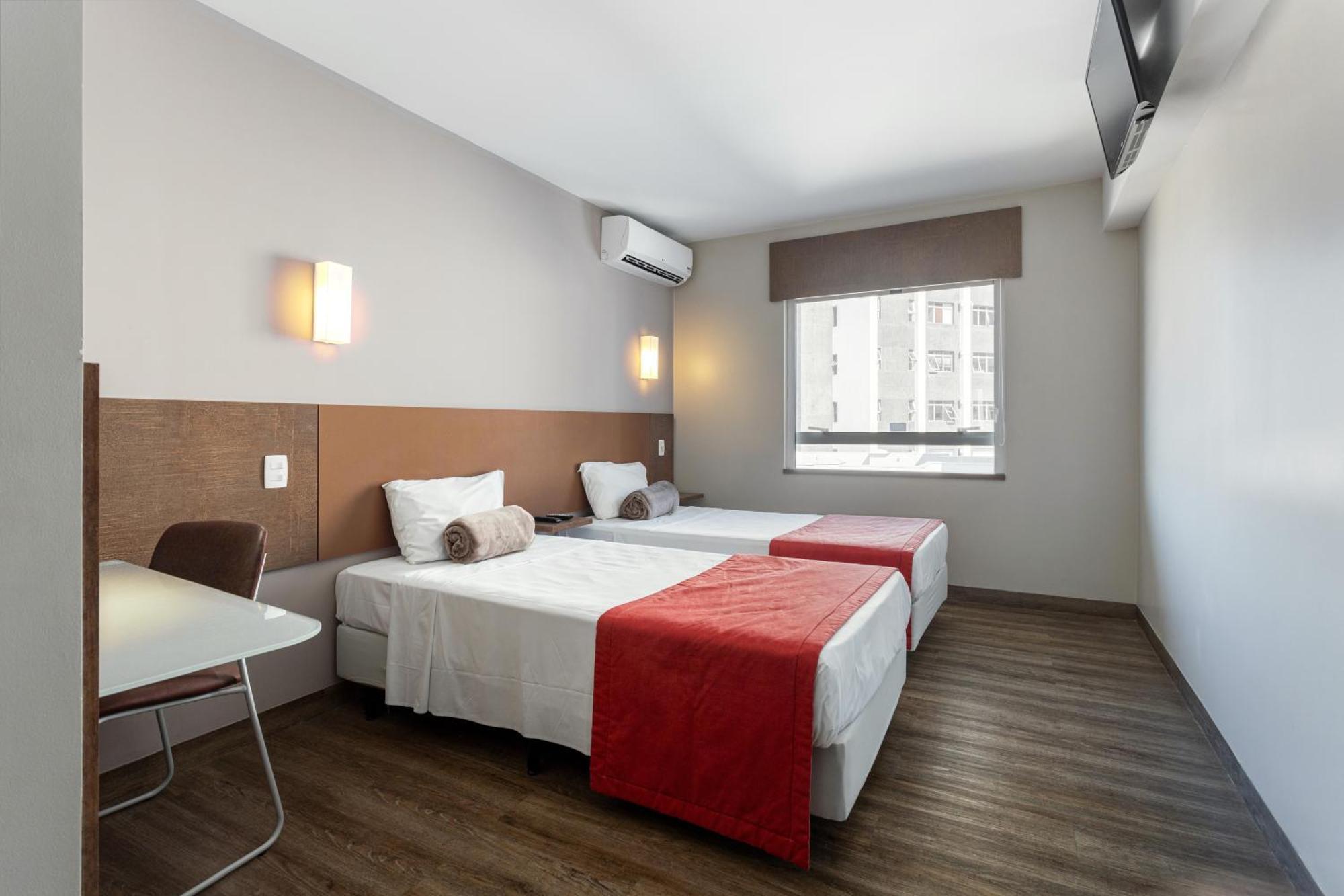 Go Inn Hotel Κουριτίμπα Εξωτερικό φωτογραφία